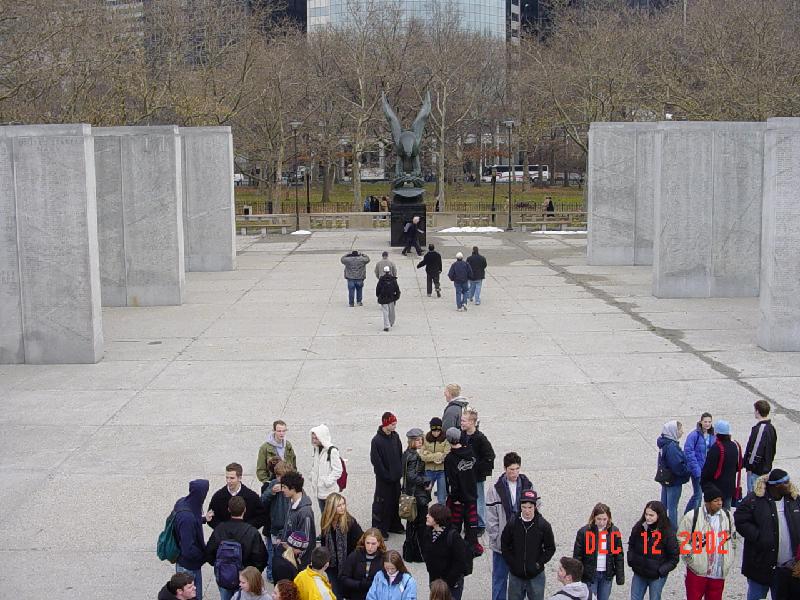 Zoom on the image : East Coast Memorial 
